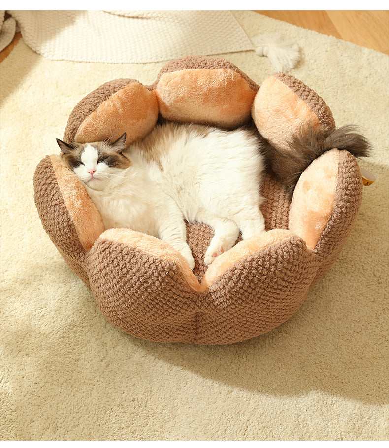 Soft Warm Cactus Petal Pet Nest