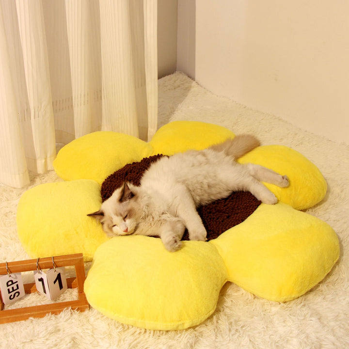 Round Flower Plush Winter Warm Pet Nest All Seasons Kennel