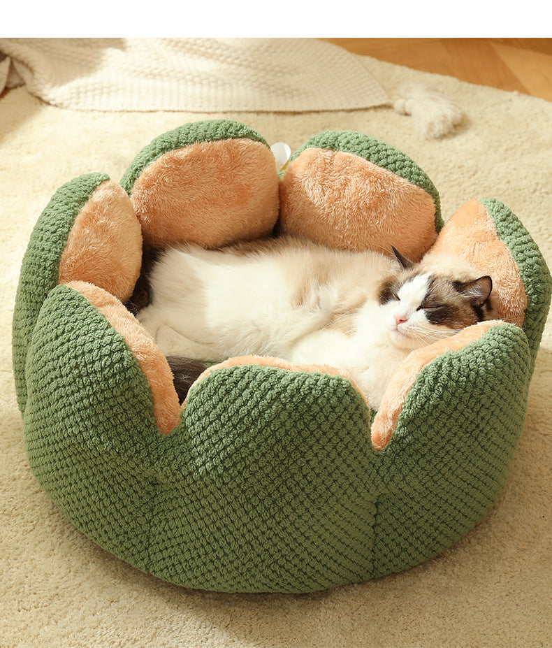 Soft Warm Cactus Petal Pet Nest